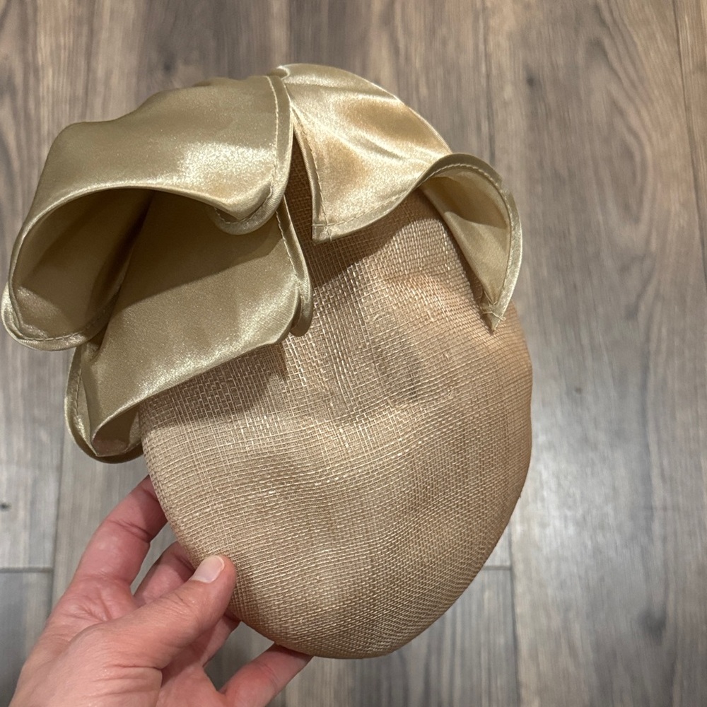 Elegant Satin Gold and Tan Women's Fascinator